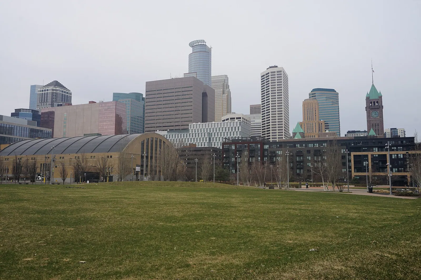 The Minneapolis, Minnesota skyline